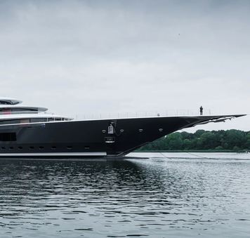 Extravagant 122m megayacht KISMET joins global yacht charter fleet