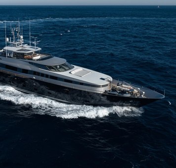 Luxury Yacht Charter AURA Returns to the Mediterranean Following Extensive Refit and 2026 Upgrades