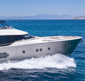 Charter yacht NAYLA announces limited-time Greece yacht charter offer for June 2026