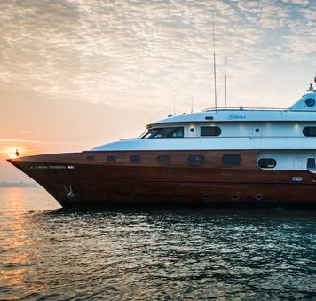 ASHENA Announces Last-Minute Availability for March and April Maldives Yacht Charters