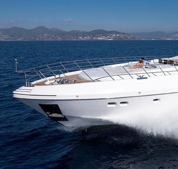 Superyacht Rental BEACHOUSE Offers 20% Off September Yacht Charters in the Balearics