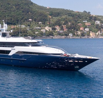 Charter yacht DEEP BLUE II announces 15% discount on remaining summer 2026 Mediterranean charters