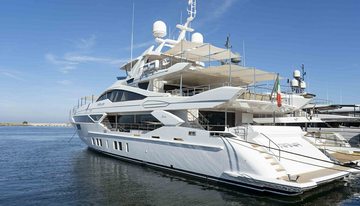 Rania charter yacht