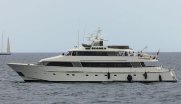 Esperanza charter yacht