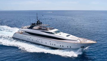 Mamma Mia charter yacht