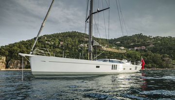 Graycious charter yacht