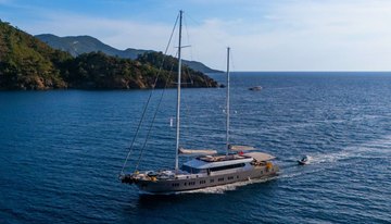 King of The Sea charter yacht