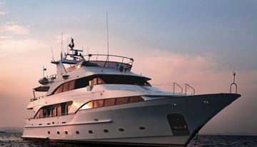 Friendship charter yacht
