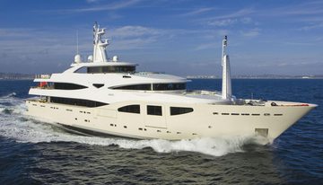 Maraya yacht charter