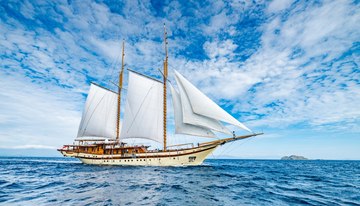 Lamima charter yacht