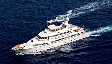 Jojo charter yacht