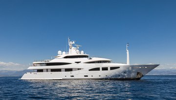 Clelia III charter yacht