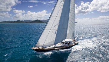 Ree charter yacht