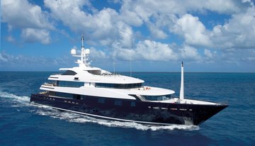 O'Eva charter yacht