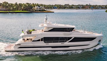 Aqua Life charter yacht