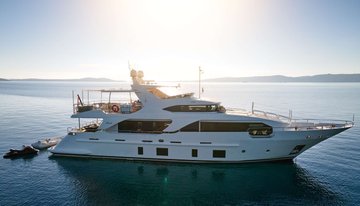 Ocean Drive charter yacht