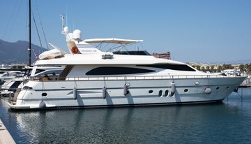 D'Aristotelis charter yacht