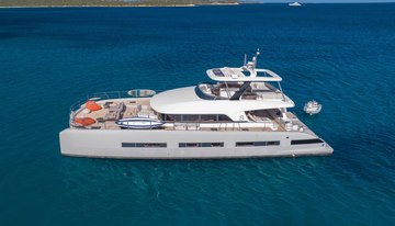 Zenit charter yacht