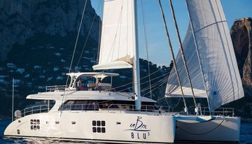 Ombre Blu 3 charter yacht