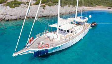 Gazella charter yacht