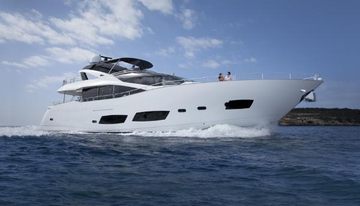 Elite charter yacht