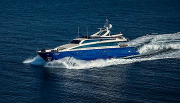 Arzu's Desire charter yacht