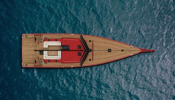 Yume charter yacht