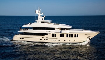 Ruya charter yacht