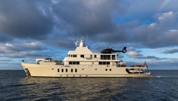 JeMaSa charter yacht