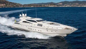 Eol B charter yacht