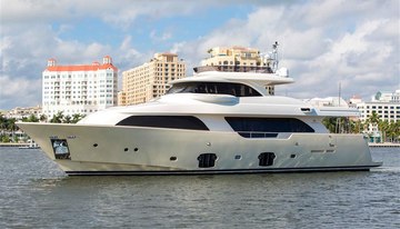 Slainte III charter yacht