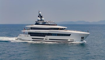 Song of Songs charter yacht