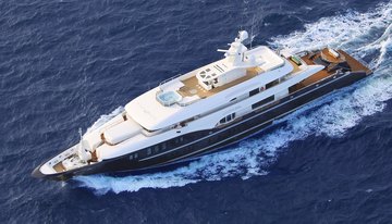 Lady Vera charter yacht