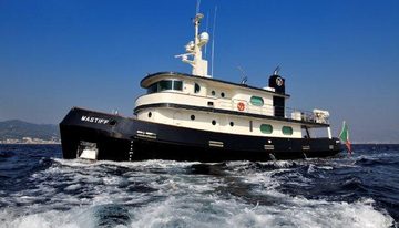 Mastiff charter yacht