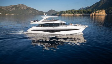 Lumi charter yacht