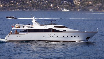 Moonraker II charter yacht