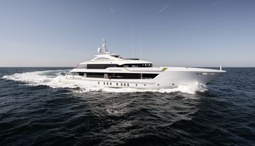 Solemates charter yacht