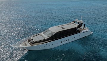 Estel charter yacht