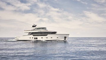 Dellagrazia charter yacht