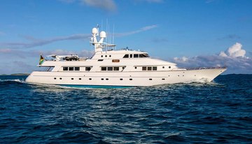 Rena charter yacht