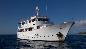 Le Kir Royal charter yacht