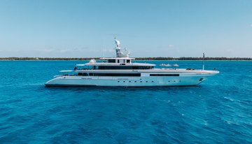 Eternity yacht charter in Bahamas