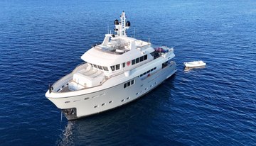 GraNil charter yacht