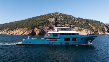 King Benji charter yacht