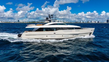 Laila charter yacht