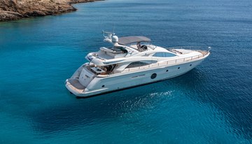 George V charter yacht