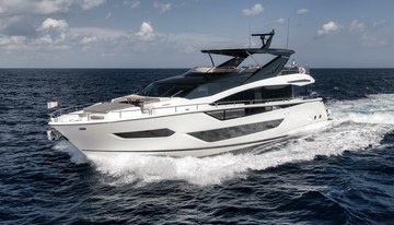 Dolce Far Niente charter yacht