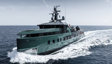  charter yacht