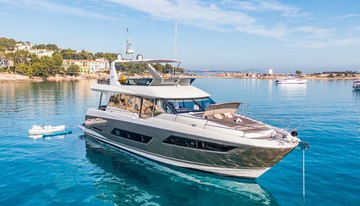 Bluem charter yacht