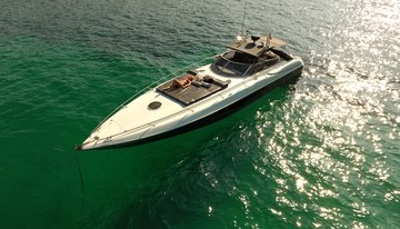 007 charter yacht